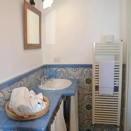 Lovely Panoramic House With Garden Сasa de vacaciones *