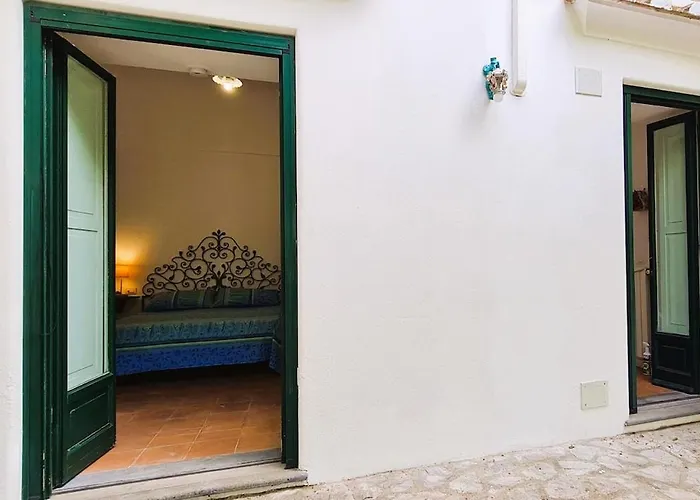 Casa vacanze Lovely Panoramic House With Garden